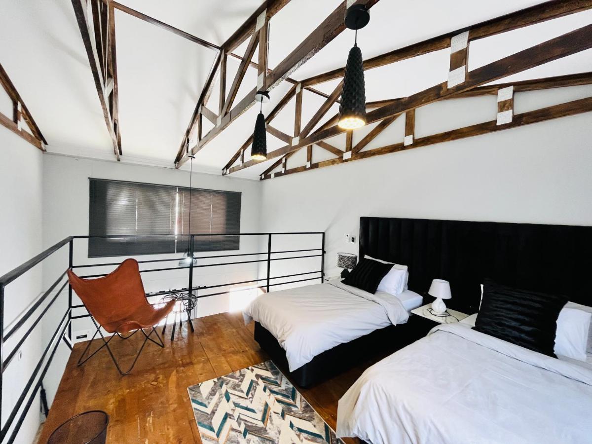 Kates Nest Guesthouse Oshakati Exterior foto