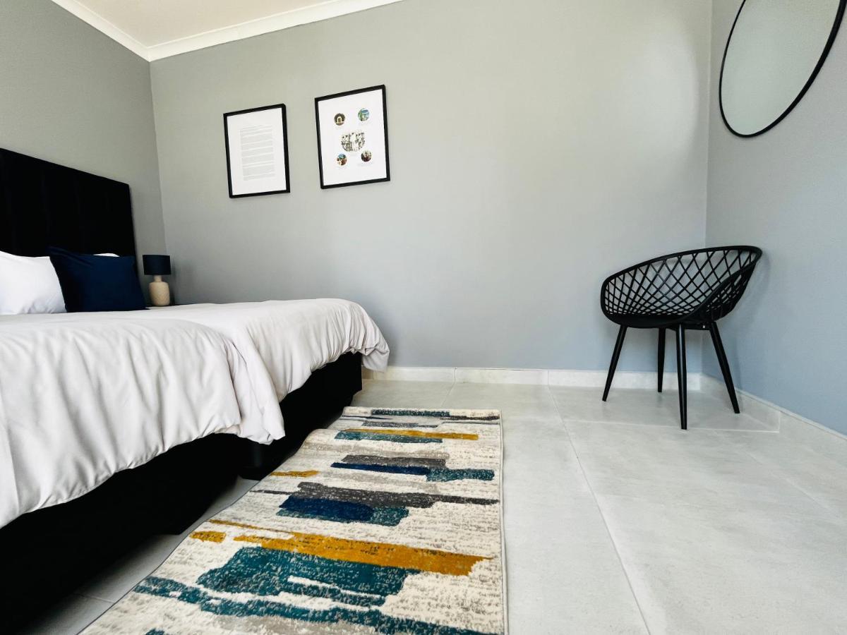 Kates Nest Guesthouse Oshakati Exterior foto
